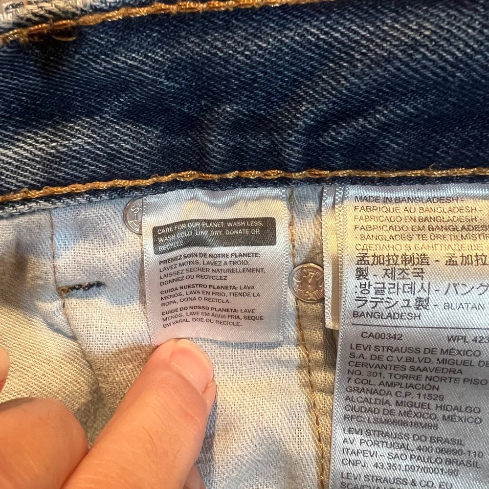 Levis 505 Jeans Mens 38x32(29) Medium Wash Regular Fit Straight Leg Causal Work - Picture 8 of 10